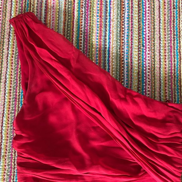 Alice + Olivia Goddess Dress - Picture 3 of 7